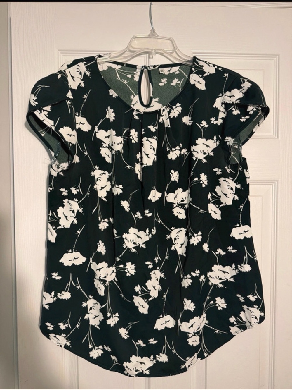 Green & White Floral Cap Sleeve Blouse - Women